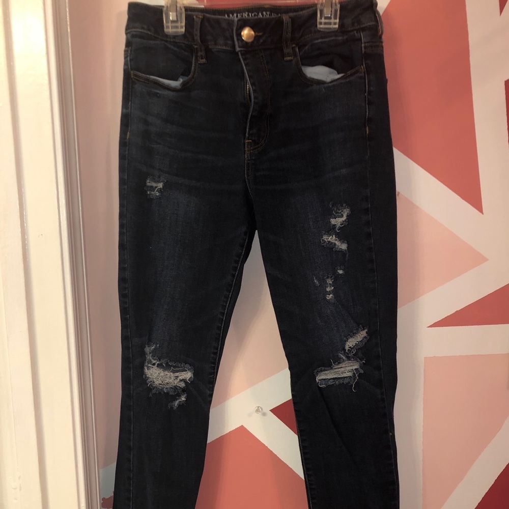 Ripped skinny jeans